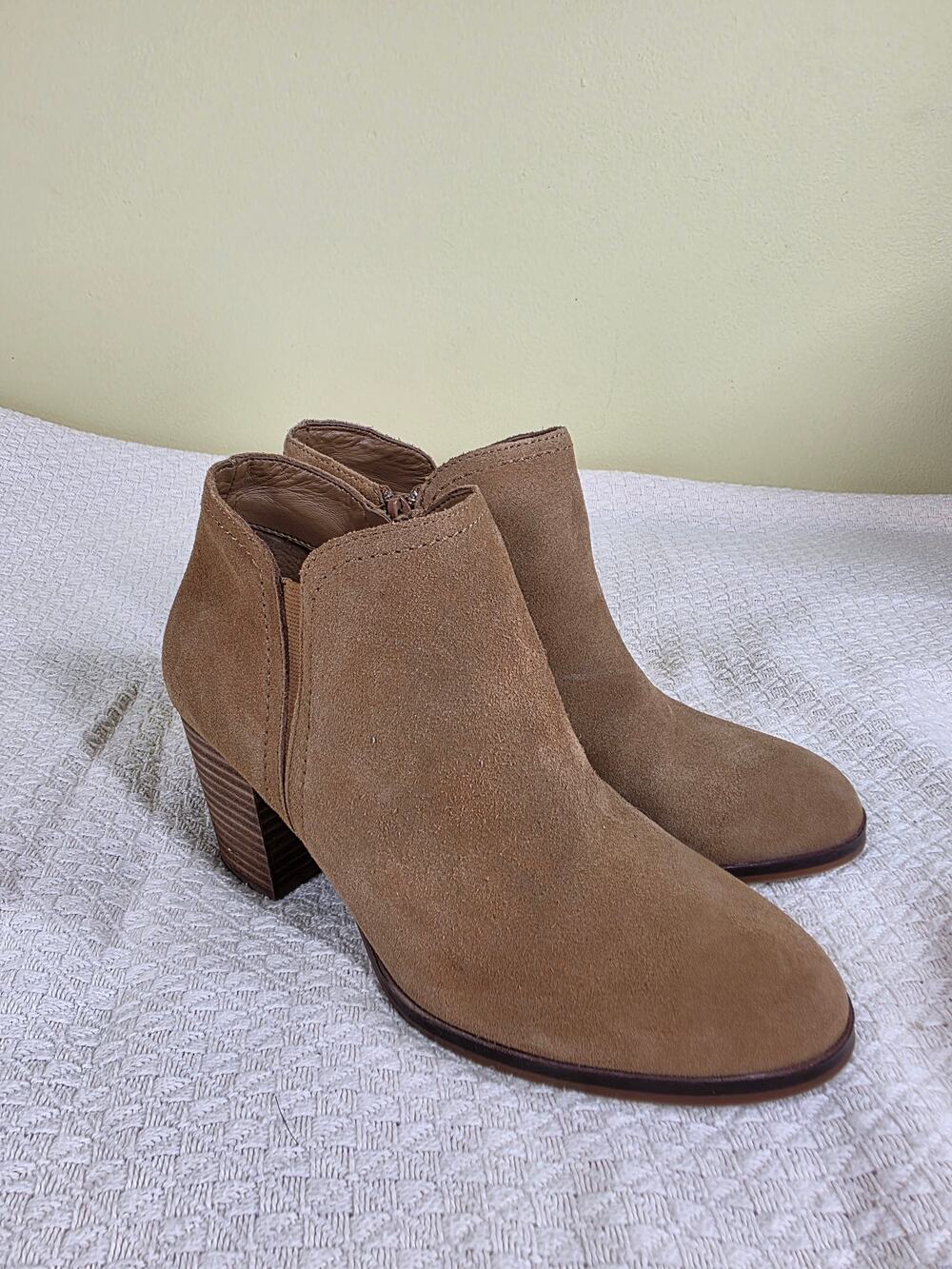 Alex Marie Tan Suede Block Heel Side Zip Ankle Booties Size 8.5